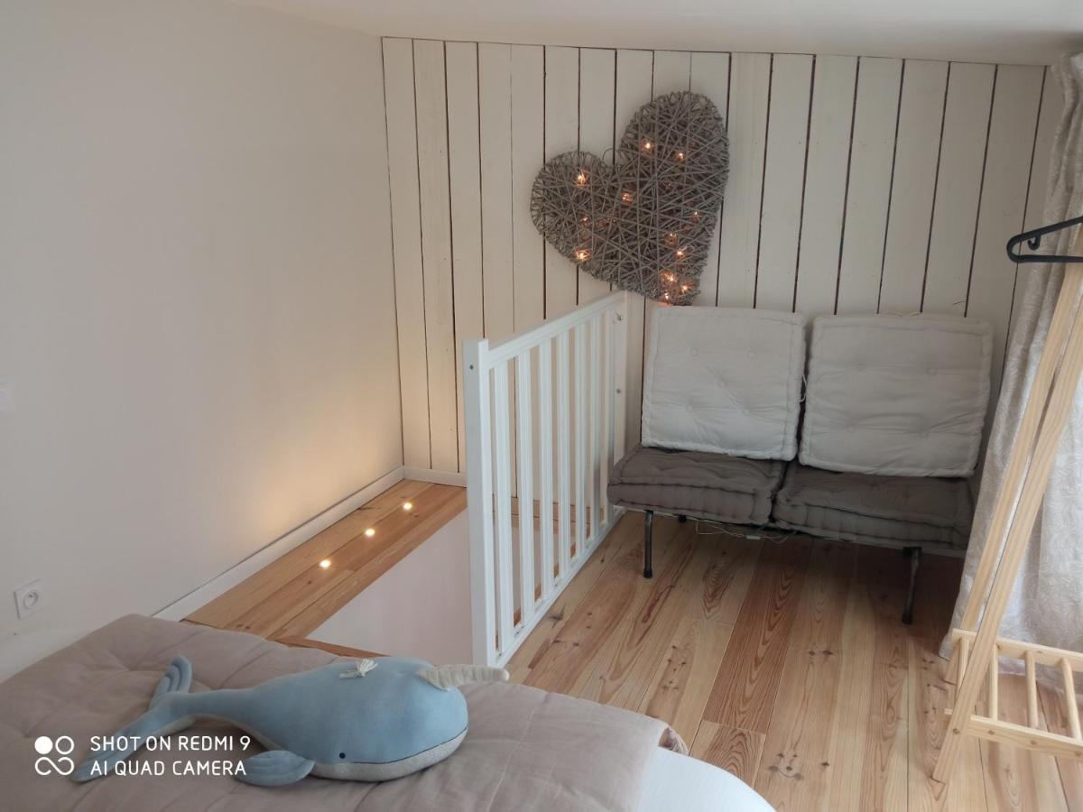 Charmant Logement T2 A 2 Pas De La Mer Гранвиль Экстерьер фото