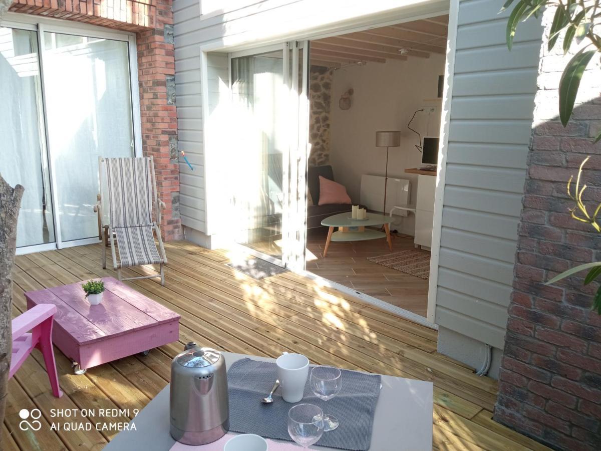 Charmant Logement T2 A 2 Pas De La Mer Гранвиль Экстерьер фото